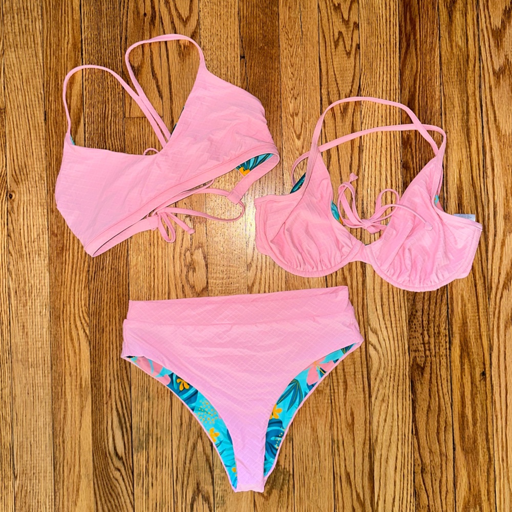 NWOT Reversible Body Glove bikini set with D cup